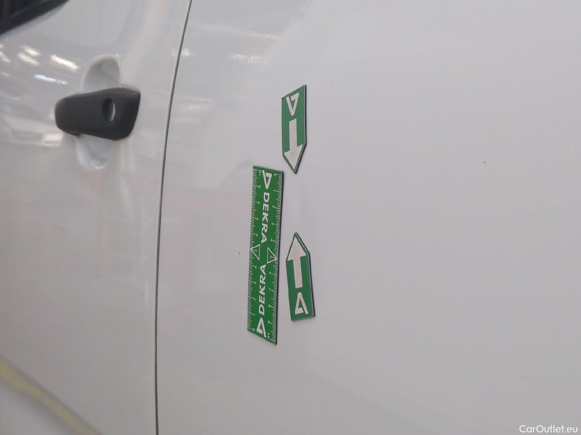  Citroen  Berlingo  Fourgon Club M 650 1.5 BlueHDi 100CV BVM6 E6d #8