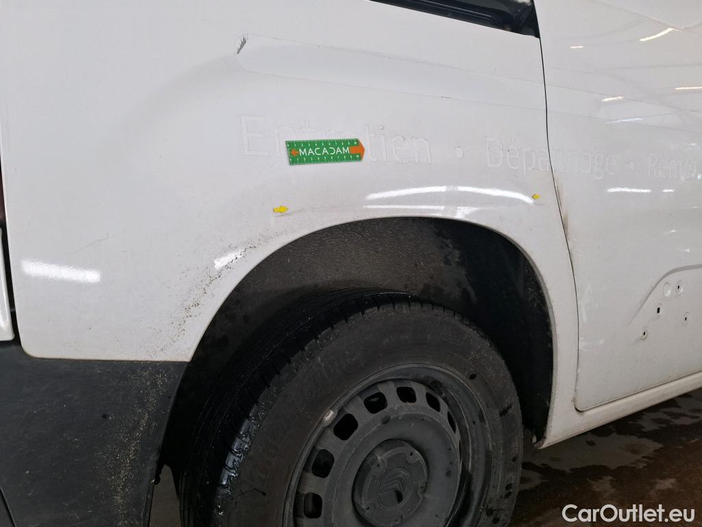  Citroen  Berlingo  Fourgon Club M 650 1.5 BlueHDi 75CV BVM5 E6dT #17