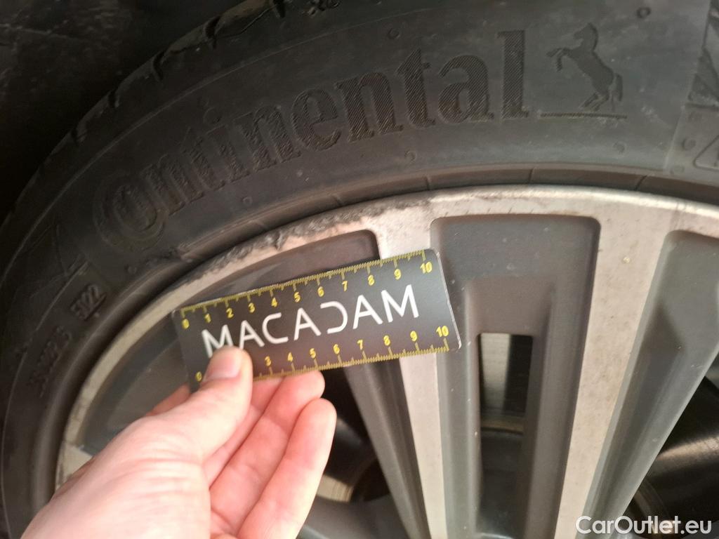  Bmw  Serie 1 BMW Série 1 / 2019 / 5P / Berline 116i Business Design #14