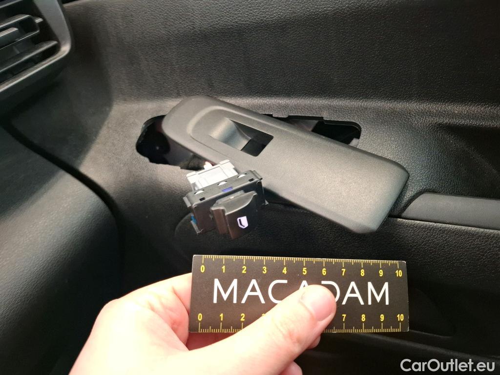  Citroen  Berlingo  Fourgon Worker M 1000 1.2 PureTech 130CV BVA8 E6d #37