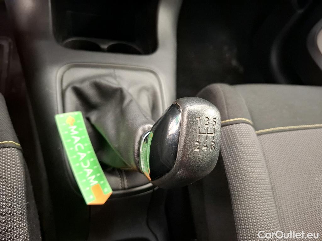  Citroen  C3  Feel Business 1.2 PureTech 80CV BVM5 E6d #32