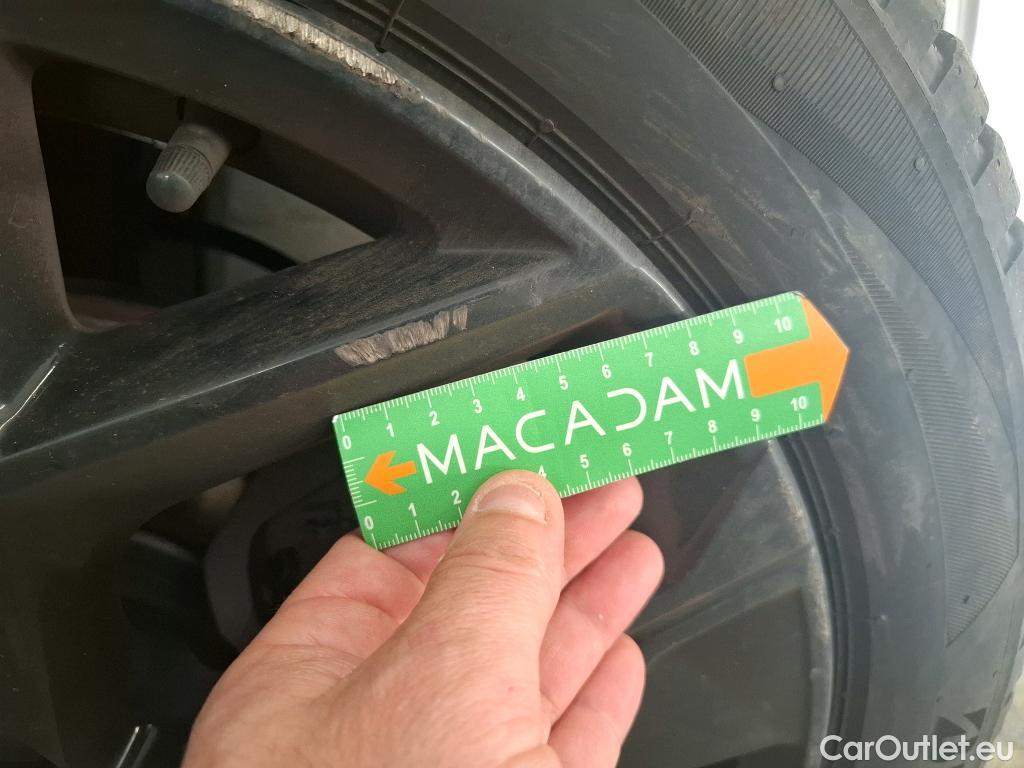  DS  DS4 4 Performance Line+ 1.5 BlueHDi 130CV BVA8 E6d #64