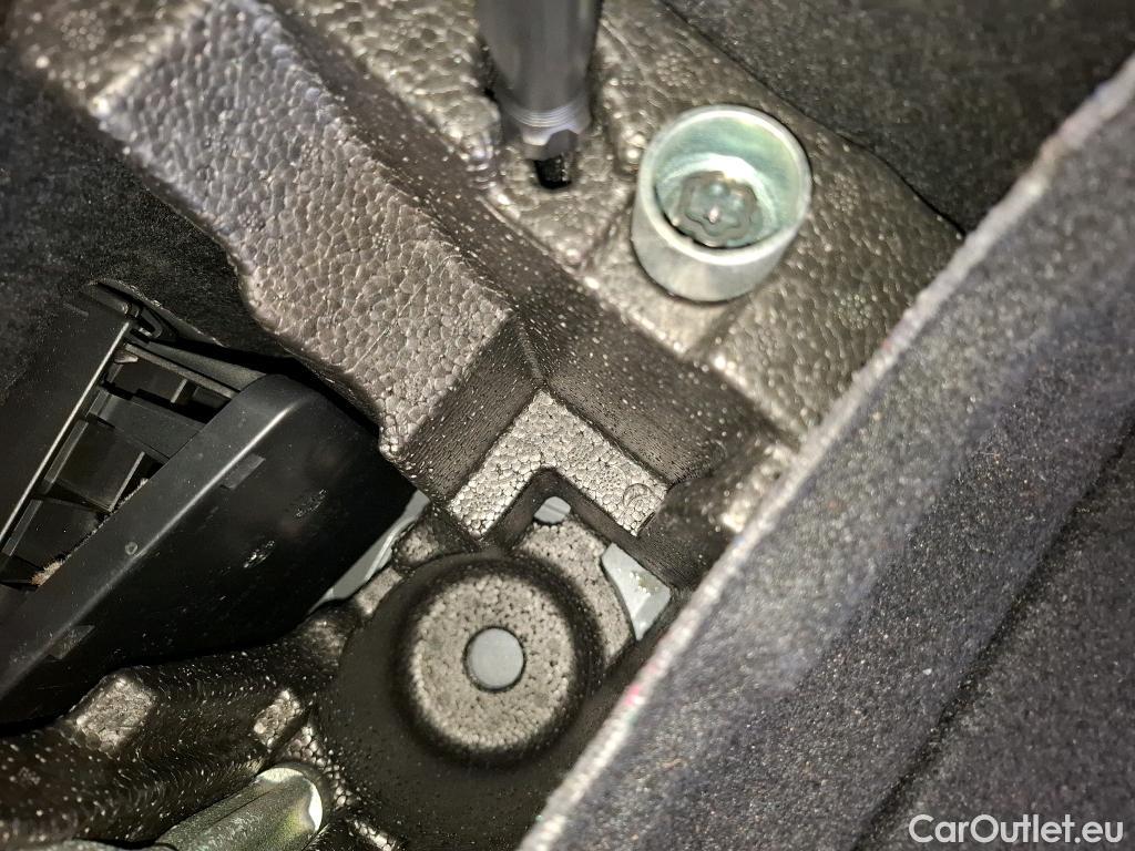  Bmw  Serie 1 Série 1 Berline 118 i Edition Sport 1.5 135CV BVA7 E6d #23