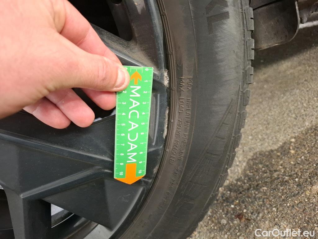  DS  DS4 4 Performance Line+ 1.5 BlueHDi 130CV BVA8 E6d #53