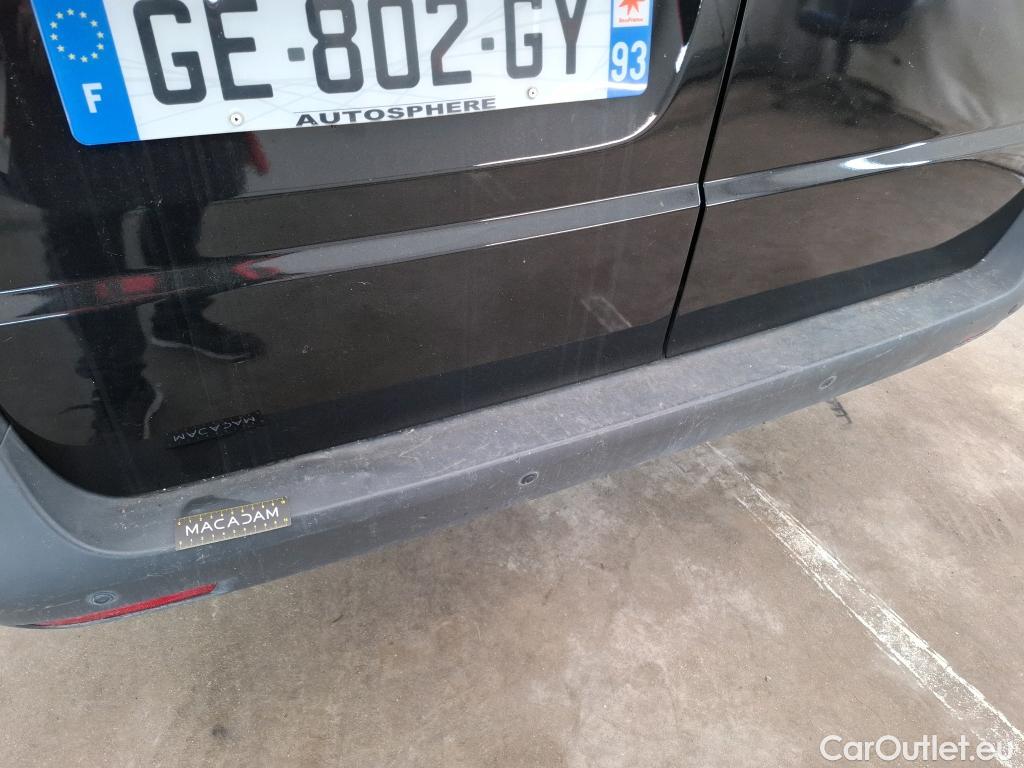  Mercedes  Vito MERCEDES-BENZ  Compact / 2020 / 4P / Fourgon tôlé 114 CDI Compact First #7