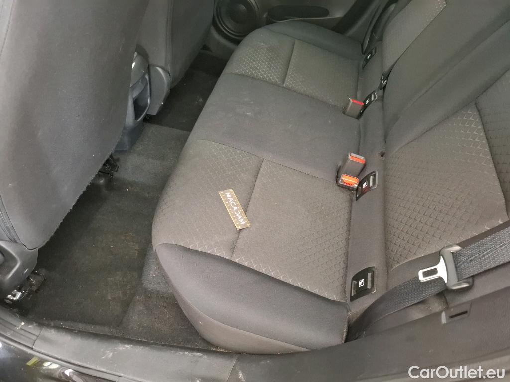  Nissan  Juke NISSAN  / 2019 / 5P / Crossover DIG-T 114 BVM6 Acenta #62