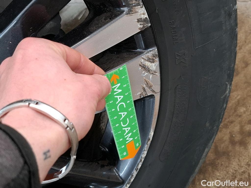  Peugeot  5008  Allure Business 1.5 HDi 130CV BVA8 E6d #5