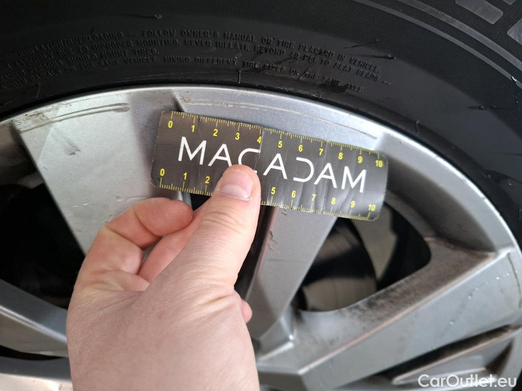  Peugeot  3008  Active Pack 1.2 PureTech 130CV BVA8 E6d #5