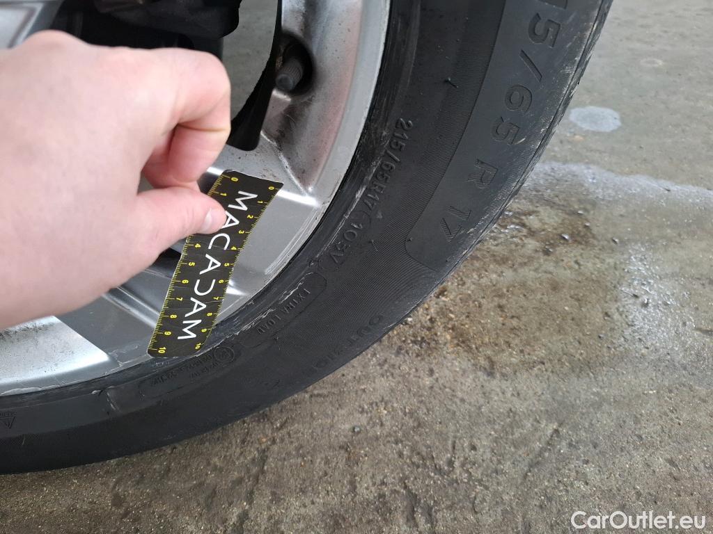  Peugeot  3008  Active Pack 1.2 PureTech 130CV BVA8 E6d #14