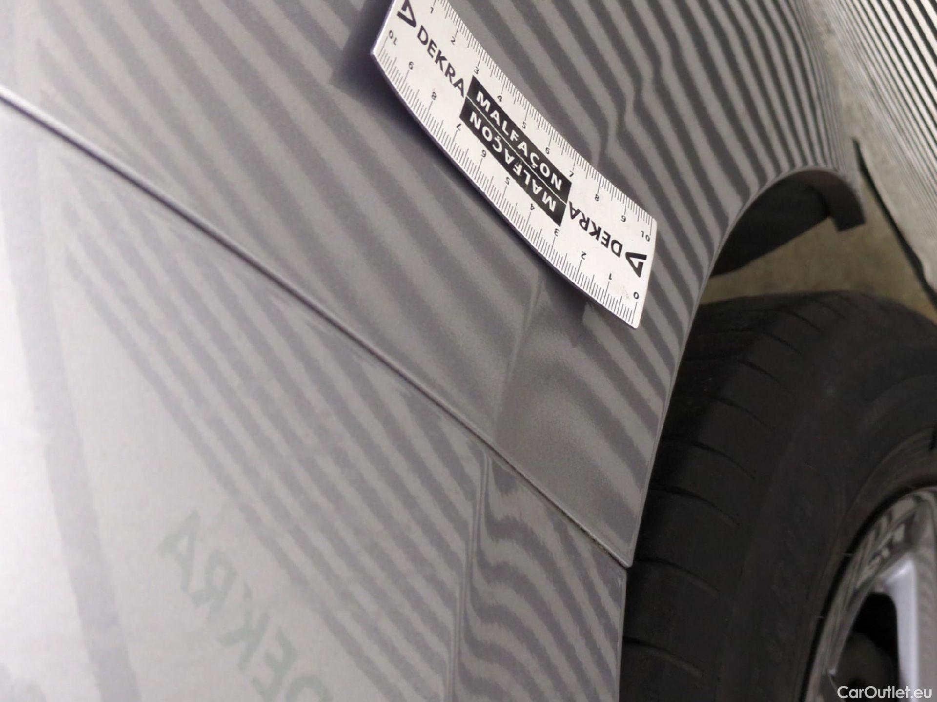  Peugeot  308  Active Pack 1.2 PureTech 130CV BVM6 E6d #18