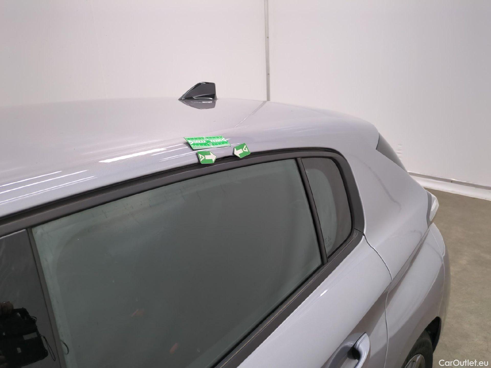  Peugeot  308  Active Pack 1.2 PureTech 130CV BVM6 E6d #13