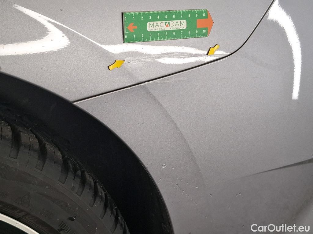  Peugeot  308 PEUGEOT  SW / 2021 / 5P / Break BlueHDi 130 EAT8 ALLURE PACK #2