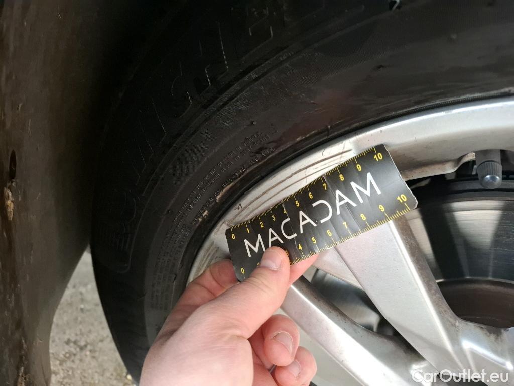  Peugeot  3008  Active Pack 1.2 PureTech 130CV BVA8 E6d #20