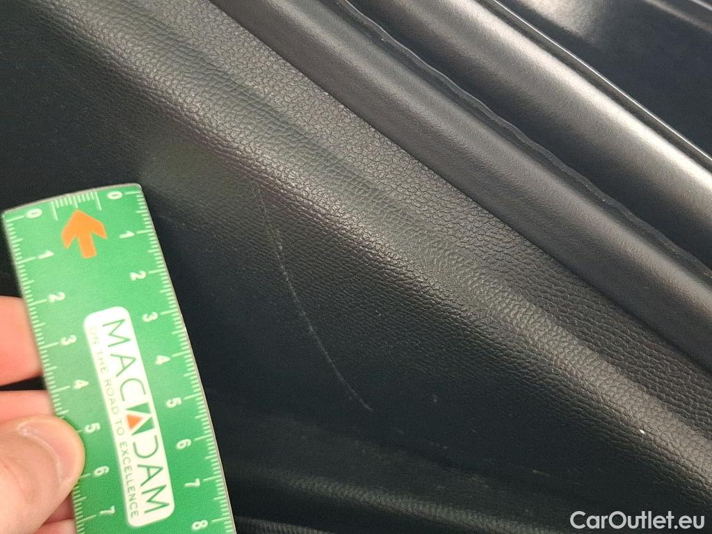  Peugeot  2008  Active Business 1.2 PureTech 130CV BVA8 E6d #8