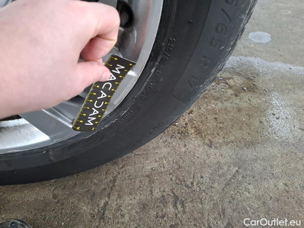  Peugeot  3008  Active Pack 1.2 PureTech 130CV BVA8 E6d #15