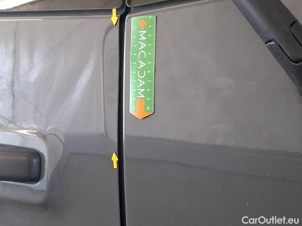  Renault  Trafic RENAULT  / 2021 / 4P / Combi Zen L1 Blue dCi 150 S&S - 8 pl #5