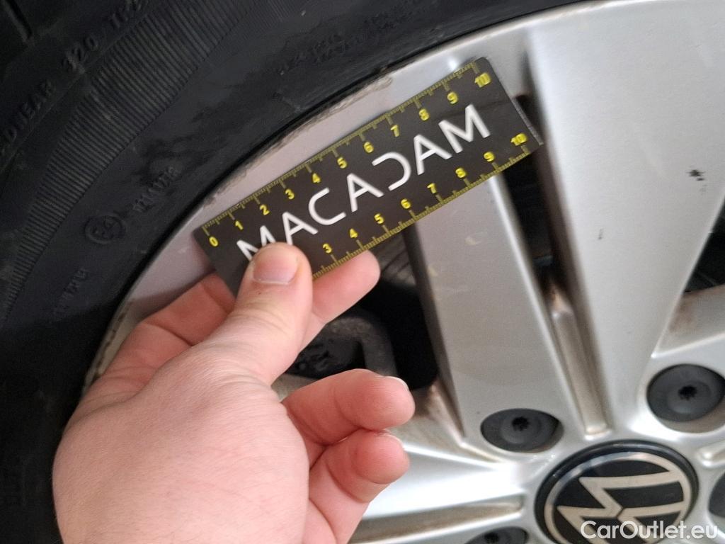  Volkswagen  Golf  VOLKSWAGEN / 2020 / 5P / Berline 2.0 TDI SCR 115 DSG7 Life Busi #18