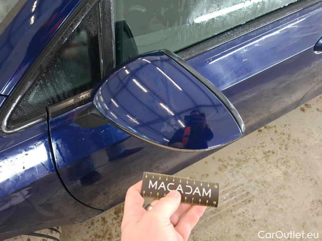  Volkswagen  Golf  VOLKSWAGEN / 2020 / 5P / Berline 2.0 TDI SCR 115 DSG7 Life Busi #39