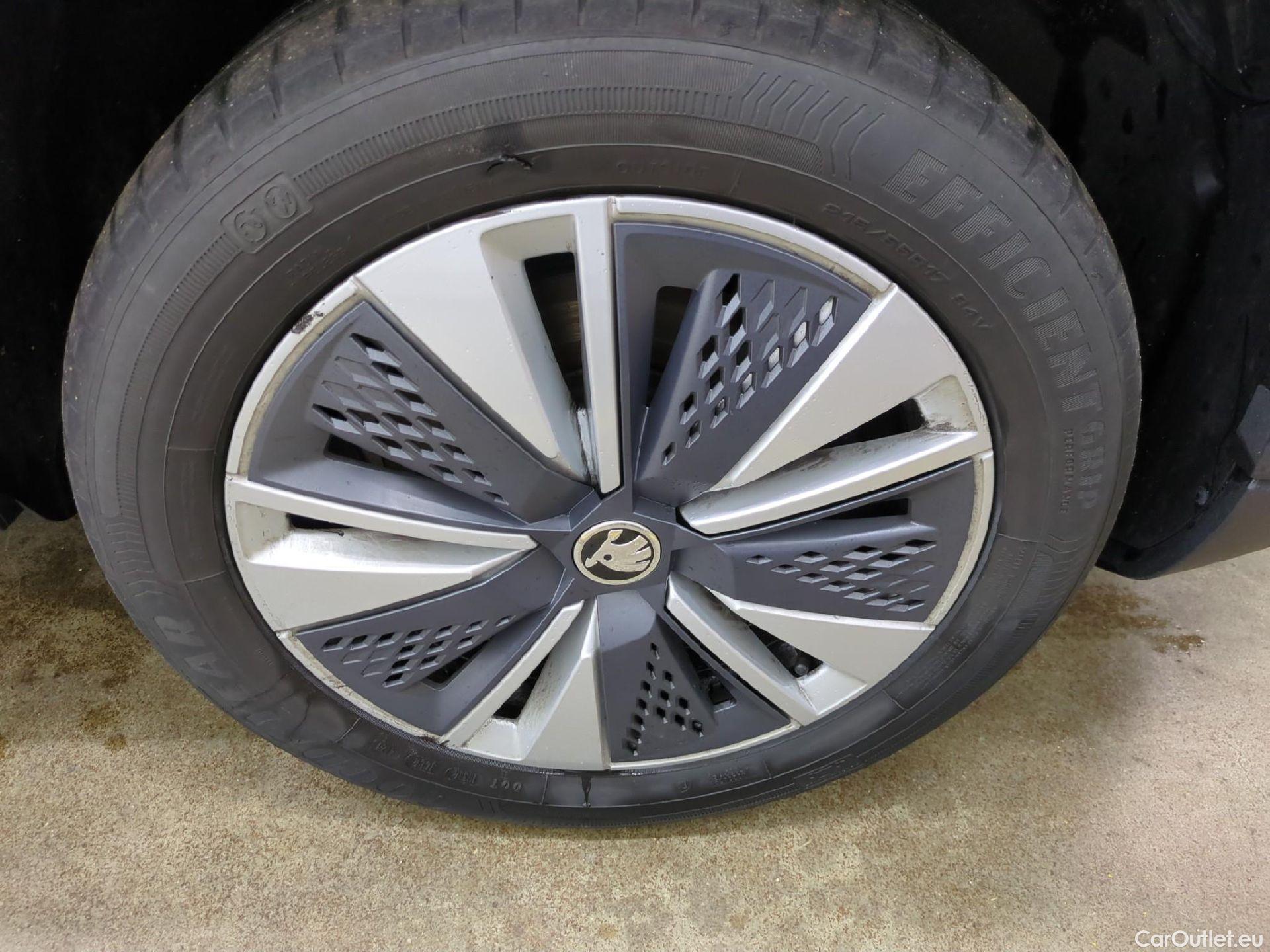  Skoda  Karoq SKODA  / 2017 / 5P / SUV 2.0 TDI 116ch DSG7 Business #5