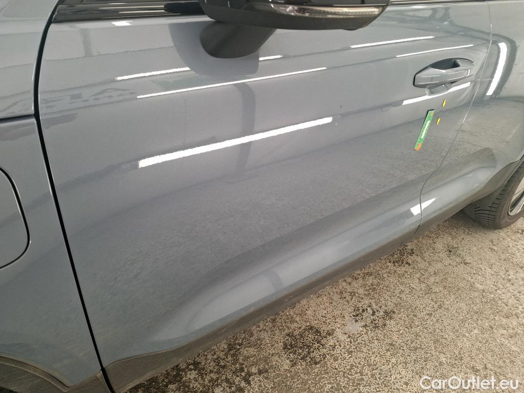  Volvo  XC 40 VOLVO XC40 / 2022 / 5P / SUV Recharge T4 211 DCT7 Plus #8