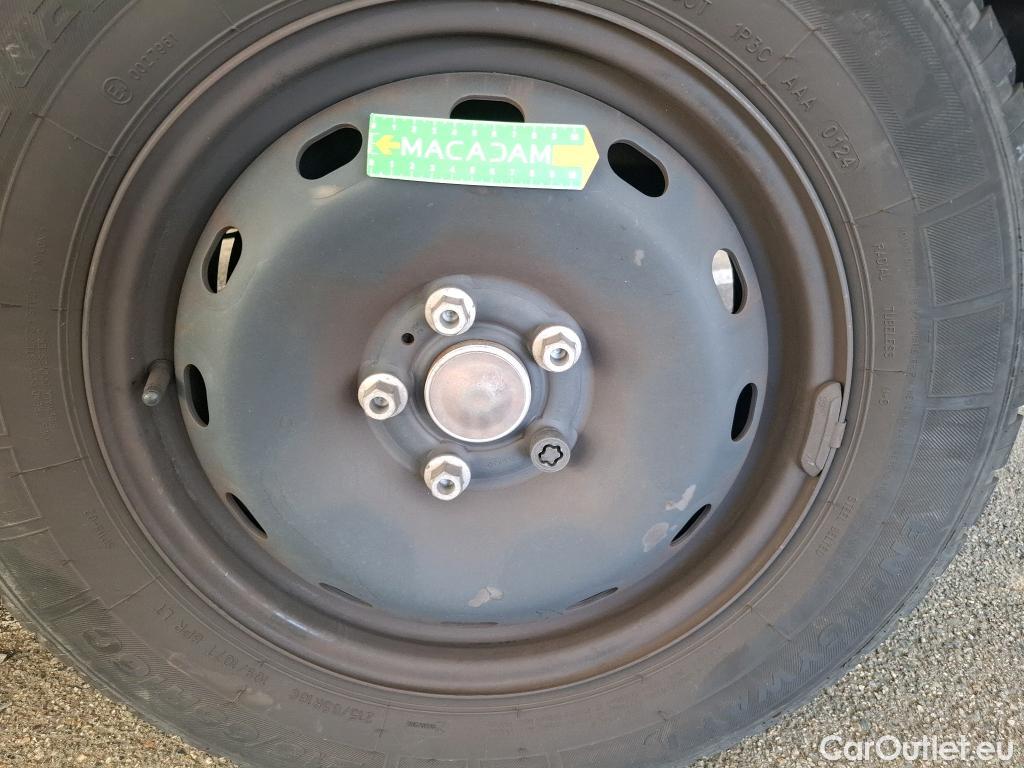  Renault  Trafic RENAULT  / 2021 / 4P / Combi Zen L1 Blue dCi 150 S&S - 8 pl #13