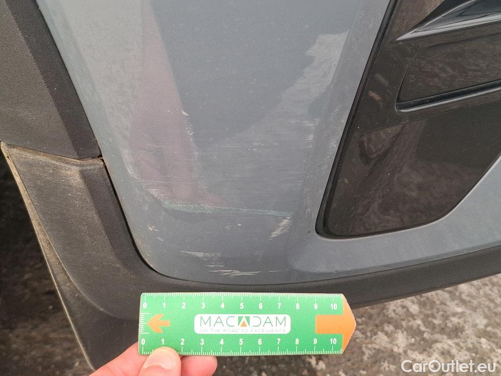  Volvo  XC 40 VOLVO XC40 / 2022 / 5P / SUV Recharge T4 211 DCT7 Plus #3