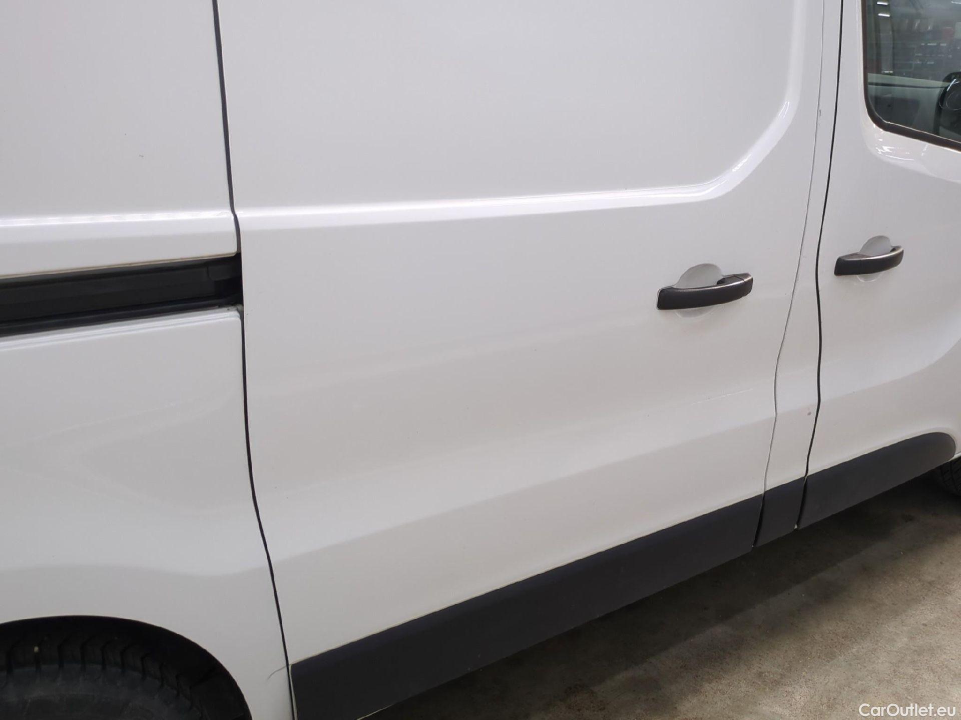  Renault  Trafic RENAULT  VU 4p Fourgon FG GCFL1H1 1000 dCi95 Stop&Start E6 #20