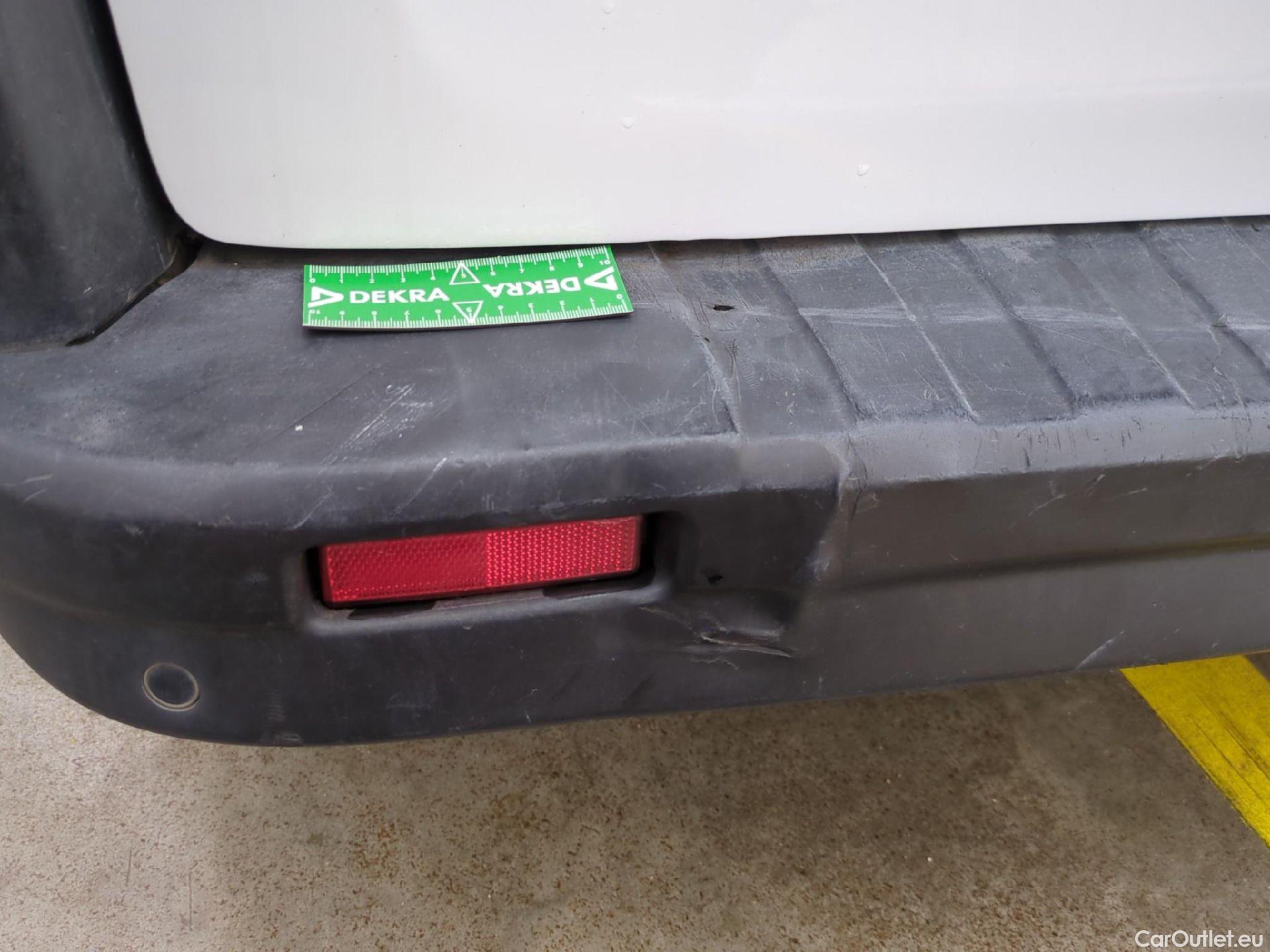  Renault  Trafic RENAULT  VU 4p Fourgon FG GCFL1H1 1000 dCi95 Stop&Start E6 #13