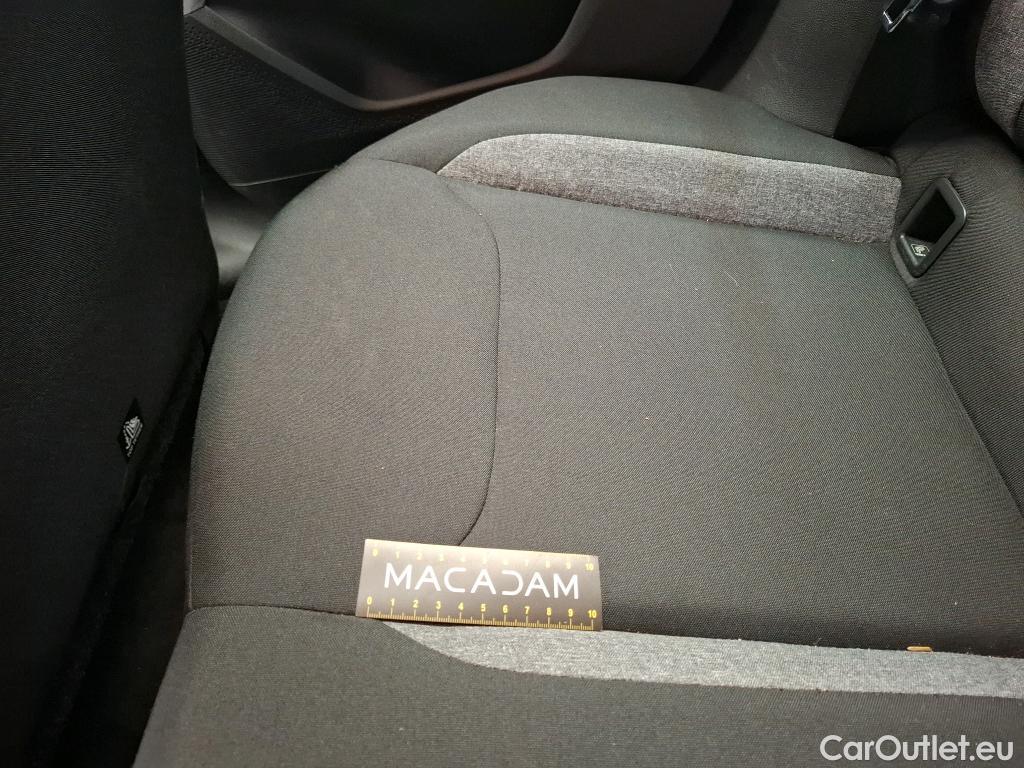  Skoda  Fabia SKODA  / 2021 / 5P / Berline 1.0 MPI 80 Active #11