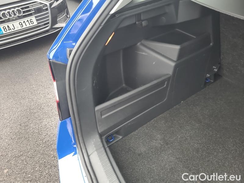  Skoda  Fabia  Combi (2015) Com.1.0TSI 70 Ambition 5d #18