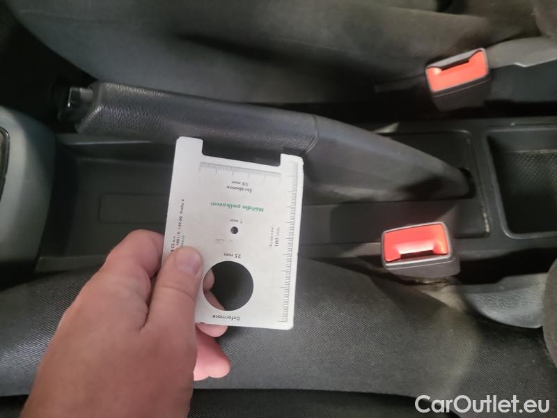  Skoda  Fabia  3 (2015)  1.0TSI 70 Active #15