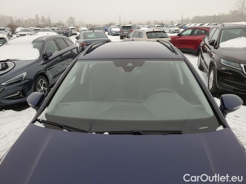  Volkswagen  Golf  VIII Variant (CG5) 2020 Var.2.0TDI 110 Style 5d #1