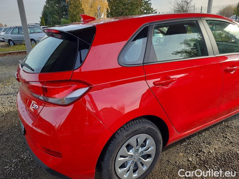  Hyundai  i30  (PD)(01.2017  ->)  1.0TGDI 120 Start Plus #3