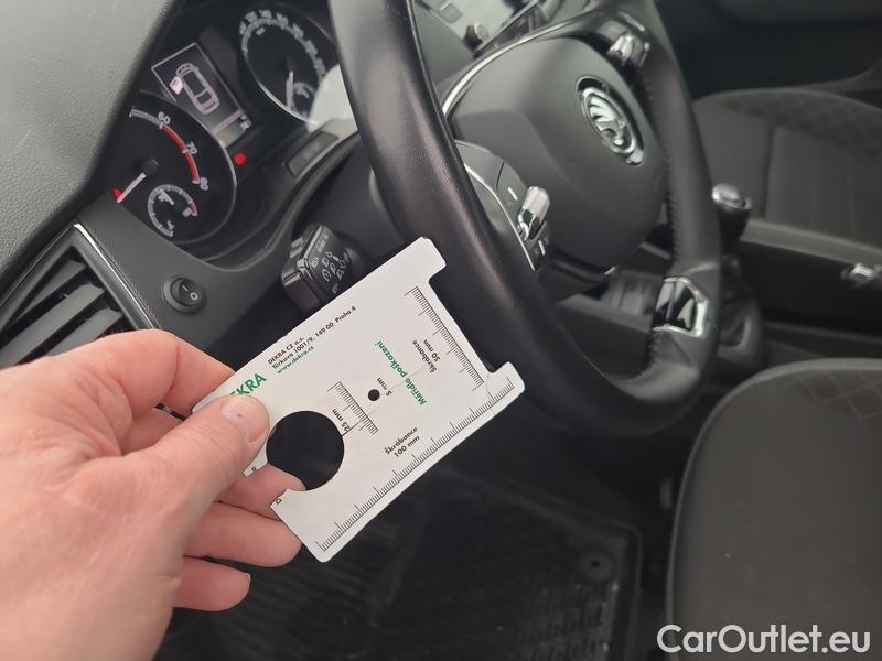  Skoda  Fabia  Combi (2015) Com.1.0TSI 70 Ambition 5d #7