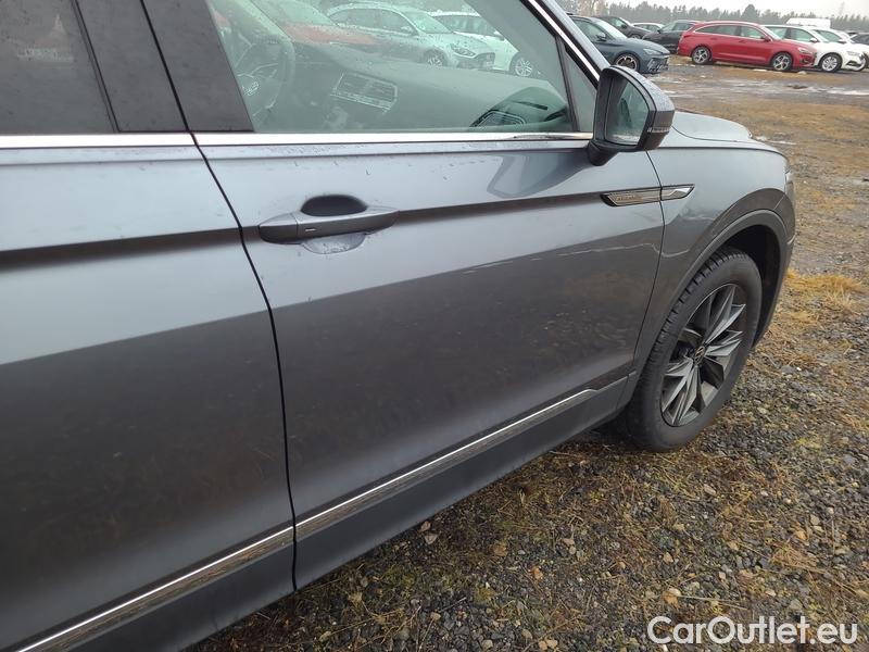  Volkswagen  Tiguan  (2016) Tig.All.1.5 TSI 110 Life AT 5d #16