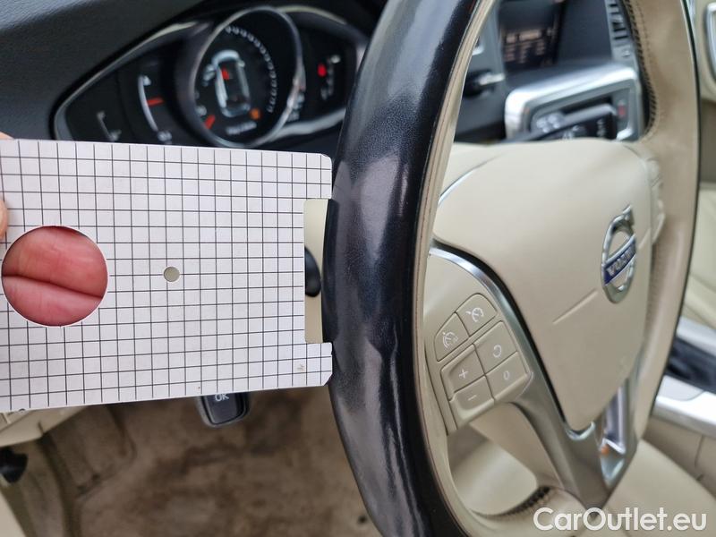  Volvo  V60 V 60 Kombi (2018->)  2.0D4 Summum AT #8