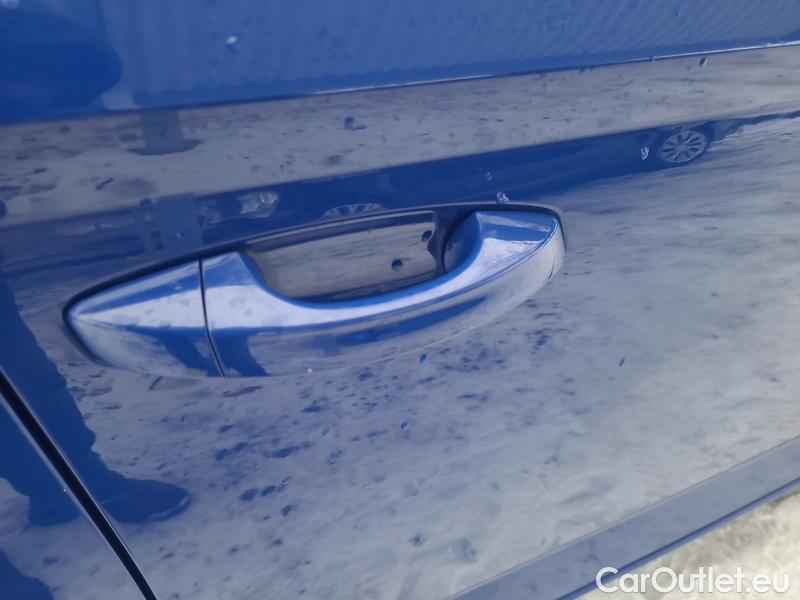  Skoda  Fabia  3 (2015)  1.0TSI 70 Active #10