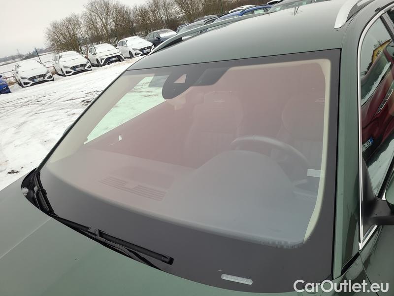  Skoda  Superb  Combi (3T5)(2010) Sup.C.FL2.0TSI 140 L&K AT #1