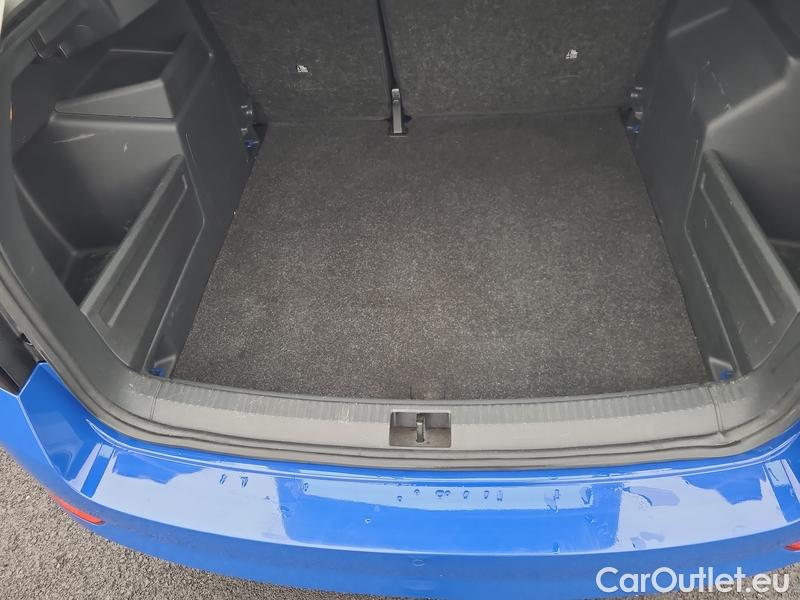  Skoda  Fabia  Combi (2015) Com.1.0TSI 70 Ambition 5d #16