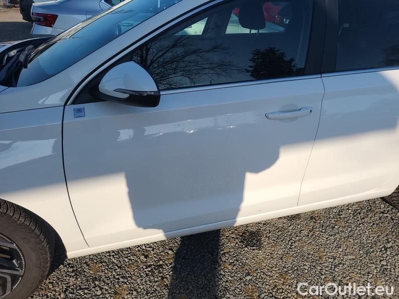  Hyundai  i30   cw (PD)(2017->)  - Hyundai  kom.1.5i Family Smart 5d #3