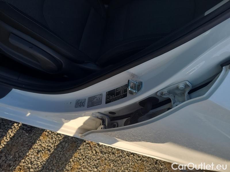  Hyundai  i30   cw (PD)(2017->)  - Hyundai  kom.1.5i Family Smart 5d #5