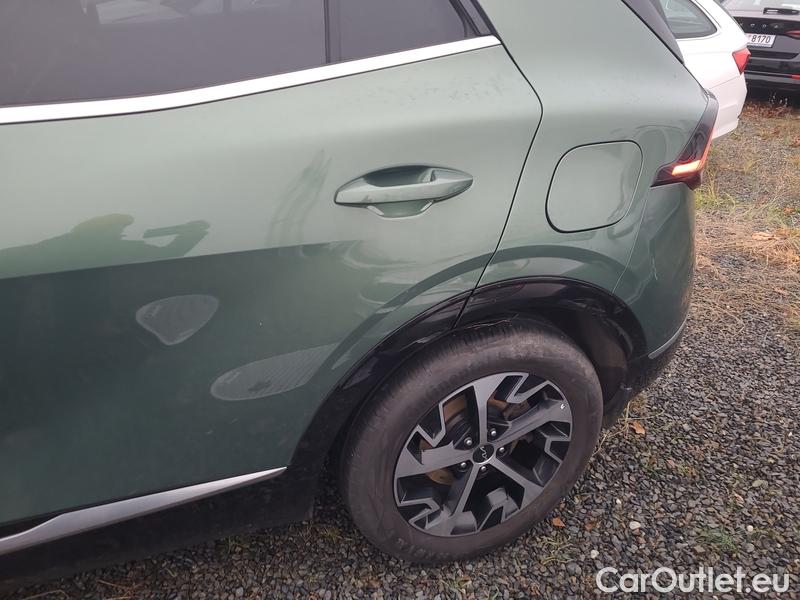  KIA  Sportage  (NQ5)(2022->) Sport.1.6TGDI 130 TOP 4x4 AT #3