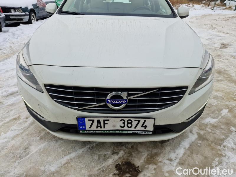  Volvo  V60 V 60 Kombi (2018->)  2.0D4 Summum AT #2