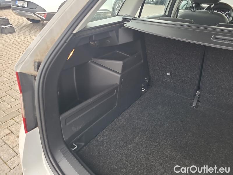  Skoda  Fabia  Combi (2015)  Com.1.0TSI 70 Style #26