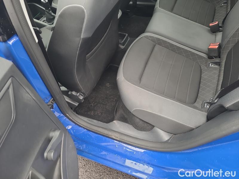  Skoda  Fabia  Combi (2015) Com.1.0TSI 70 Ambition 5d #14