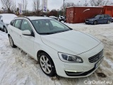  Volvo  V60 V 60 Kombi (2018->)  2.0D4 Summum AT #3