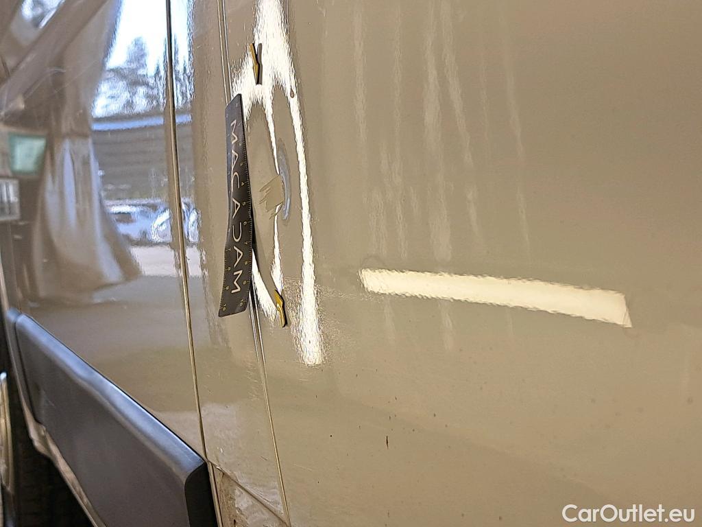  Citroen  Jumper  Fourgon Grand Volume 30 L2H2 Club BlueHDi 120 Start&Stop BlueHDi 120CV BVM6 E6dT #19