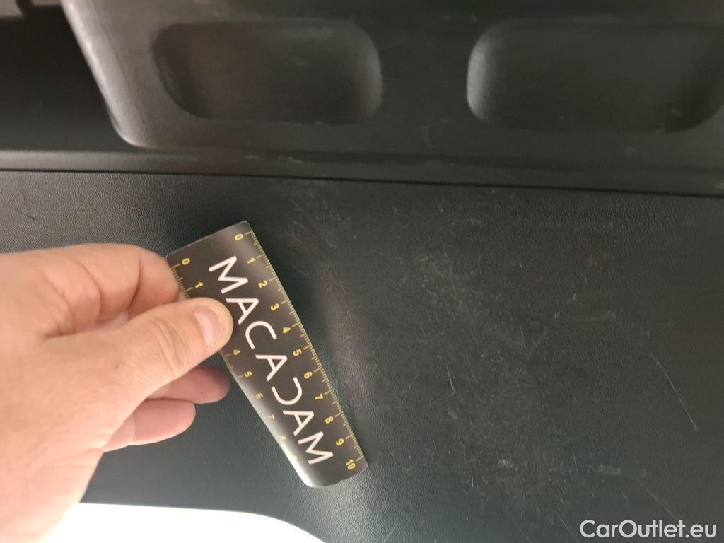  Citroen  C3  Société Feel 1.5 BlueHDI 100CV BVM5 E6dT #8