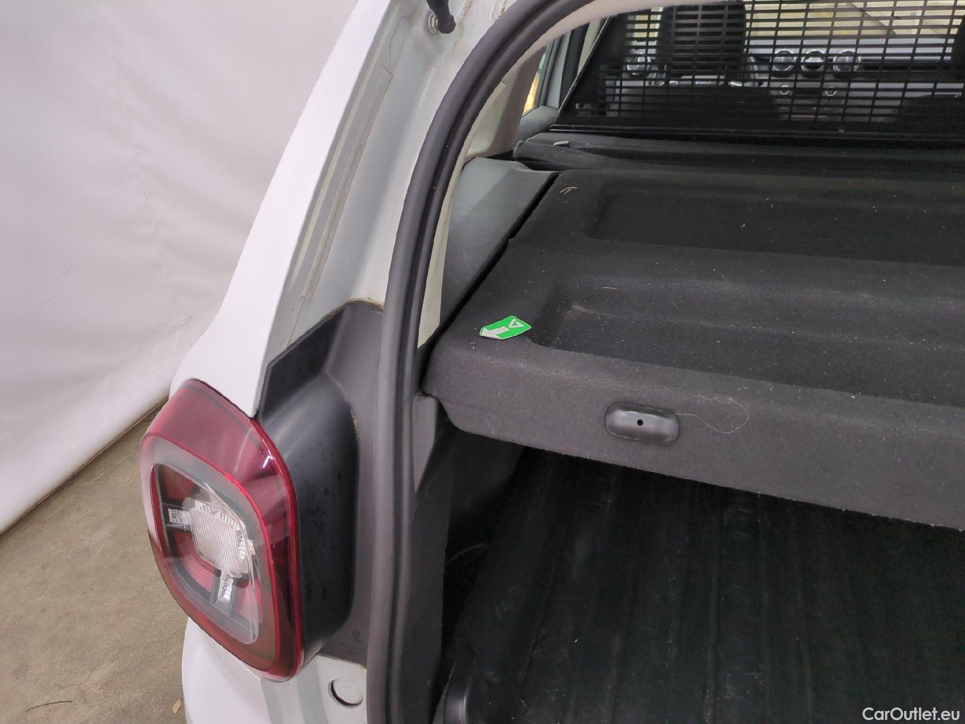  Dacia  Duster  II Confort 4WD 1.5 dCi 115CV BVM6 E6d #8