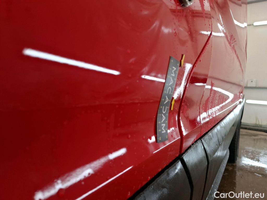  Ford  Transit FORD  / 2019 / 4P / Fourgon tôlé 2.0 ECOB 130PS 350 L3H2 FWD AMBIENTE #51